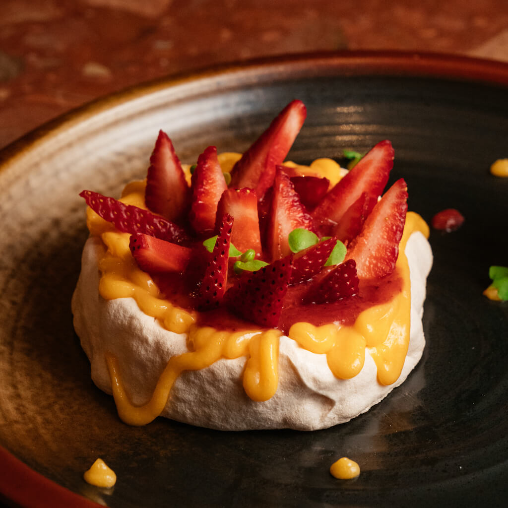 Pavlova de Yuzu